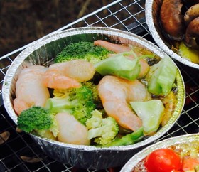 BBQに☆エビとブロッコリーのアヒージョ